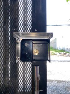 Khóa điện tử cửa cổng chống nước, vân tay 2 chiều Hyundai HY-SLN002 Black