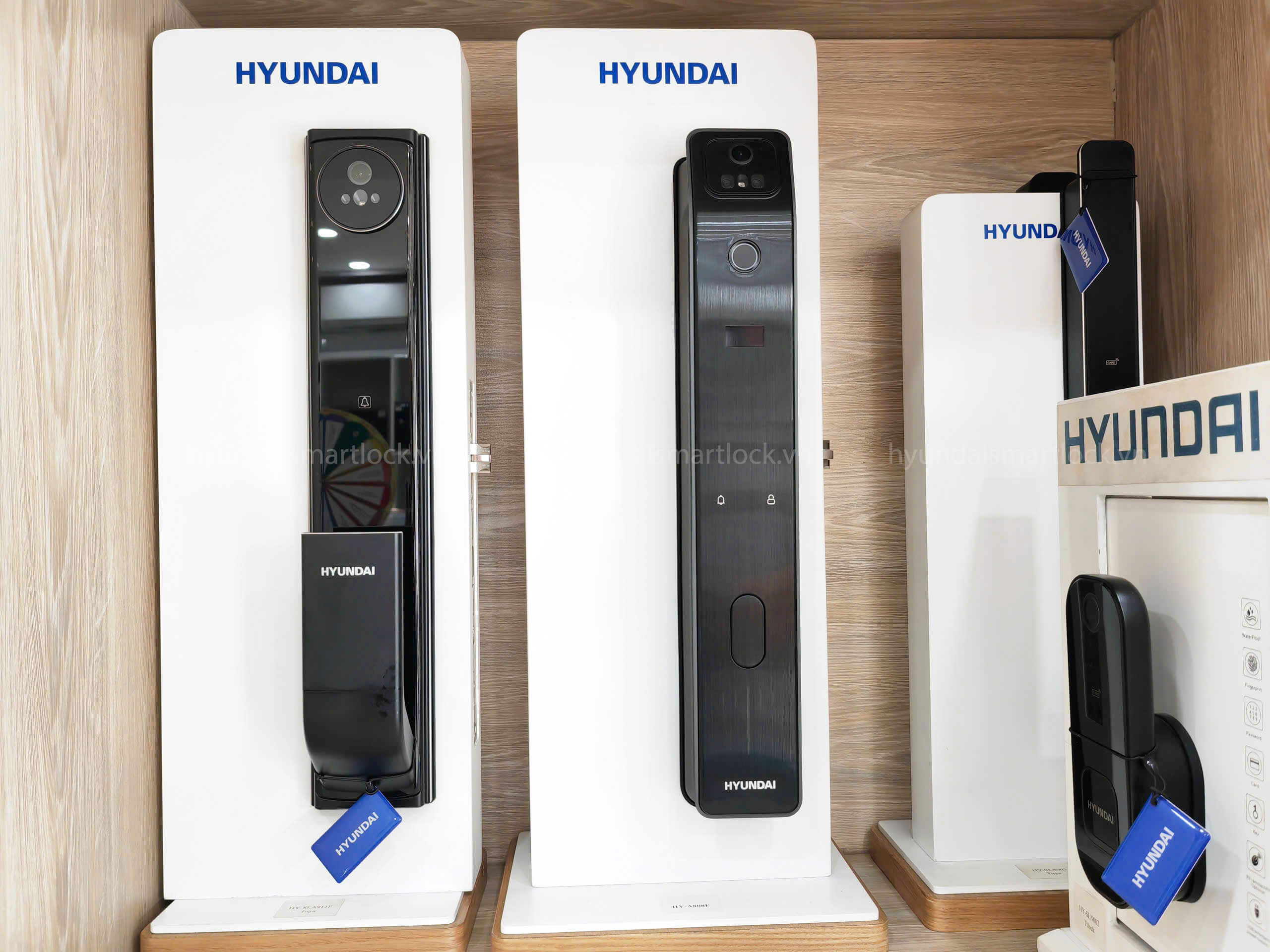 Khóa thông minh Hyundai giá rẻ