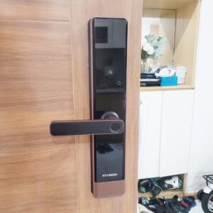 khóa cửa chống cháy Hyundai