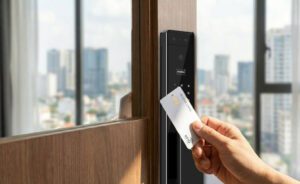 Khóa cửa thẻ từ tại TPHCM chính hãng lắp tận nơi