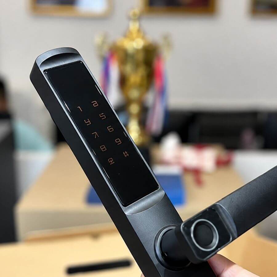 Swedish FPC Fingerprint Recognition Technology On Hyundai HY-SLS006